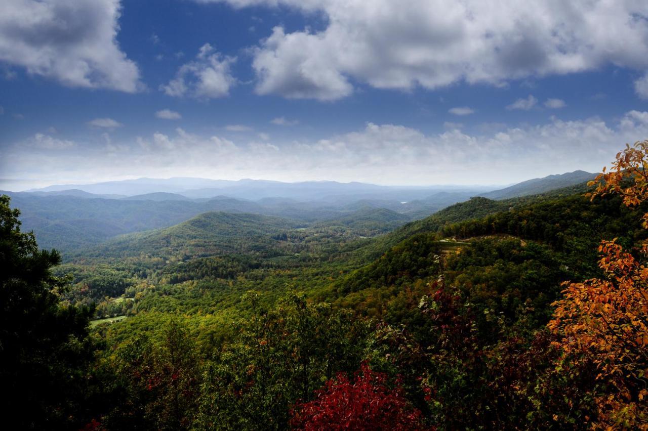 Bear View Chalet, 3 Bedroom, Pool, Pets, Arcades, Wifi, Hot Tub, Sleeps 12 Gatlinburg Luaran gambar
