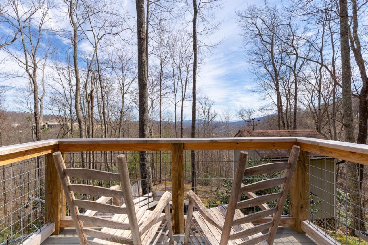 Bear View Chalet, 3 Bedroom, Pool, Pets, Arcades, Wifi, Hot Tub, Sleeps 12 Gatlinburg Luaran gambar